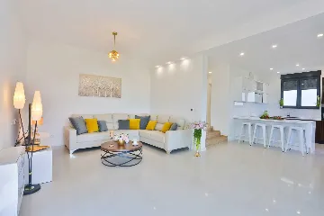 Modern Villa Retreat with Pool in Solin