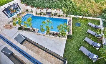 Modern Villa Retreat with Pool in Solin