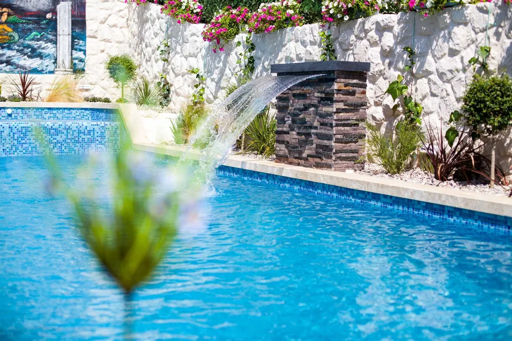 Modern Villa Retreat with Pool in Solin