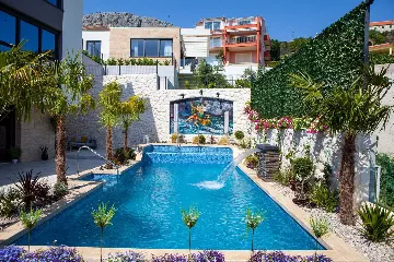 Modern Villa Retreat with Pool in Solin