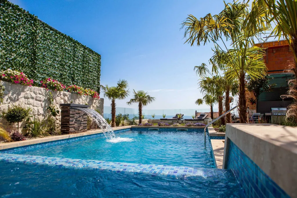 Modern Villa Retreat with Pool in Solin