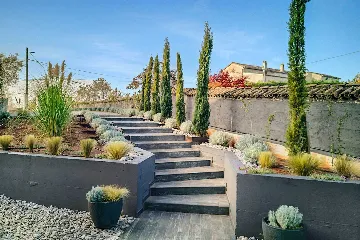 Modern Villa Retreat with Infinity Pool near Porec