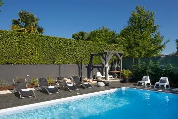 Family Villa with Pool in Poreč