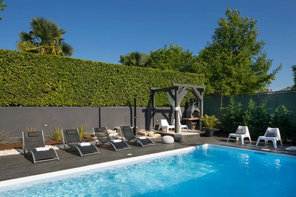 Family Villa with Pool in Poreč