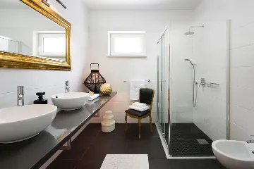 Family Villa with Pool in Poreč