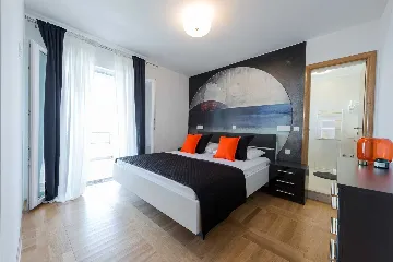 Modern Coastal Villa with Infinity Pool, Mlini