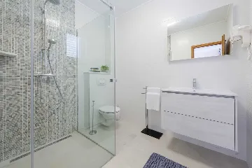 Modern Coastal Villa with Infinity Pool, Mlini