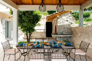 Modern Coastal Villa with Infinity Pool, Mlini