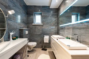 Modern Coastal Villa with Infinity Pool, Mlini