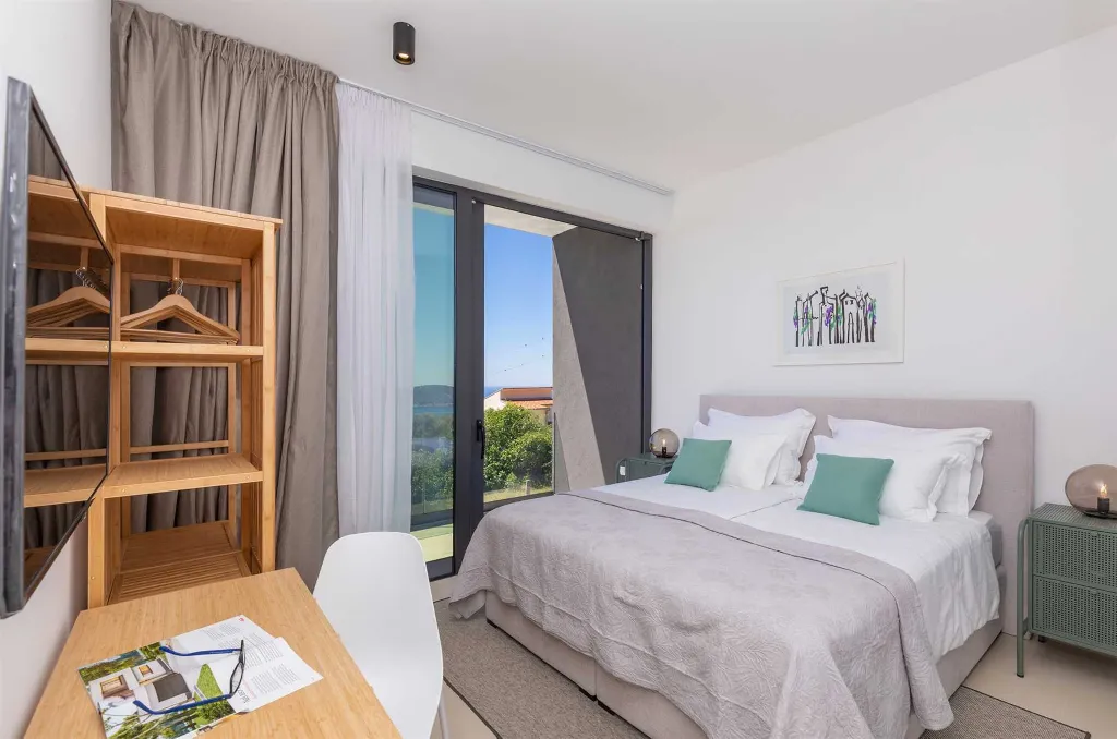 Modern Villa with Pool and Sea Views in Dubrovnik