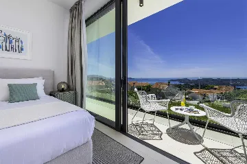 Modern Villa with Pool and Sea Views in Dubrovnik