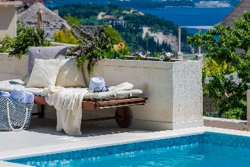 Modern Villa with Pool and Sea Views in Dubrovnik