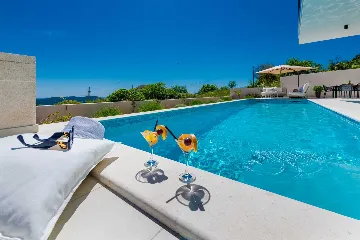 Modern Villa with Pool and Sea Views in Dubrovnik