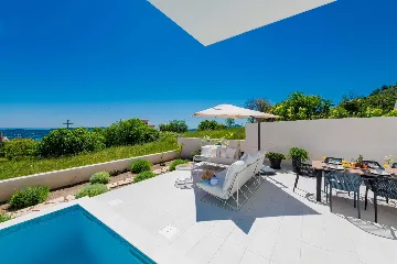Modern Villa with Pool and Sea Views in Dubrovnik