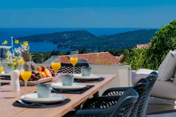 Modern Villa with Pool and Sea Views in Dubrovnik