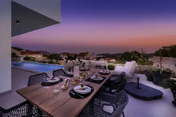 Modern Villa with Pool and Sea Views in Dubrovnik