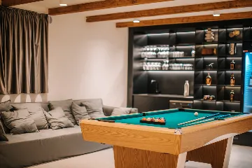 Contemporary Seaside Villa with Pool in Novalja