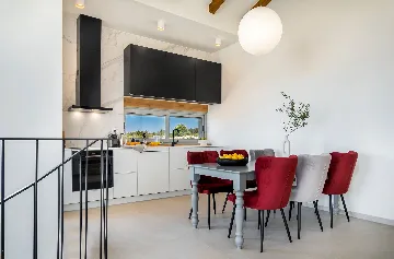 Modern Villa with Pool and Terrace, Novalja