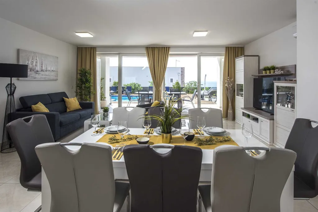 Modern Family Villa with Pool in Novalja