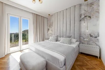 Modern Family Villa with Pool in Mlini