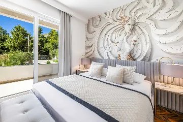 Modern Family Villa with Pool in Mlini