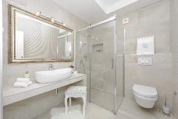 Modern Family Villa with Pool in Mlini