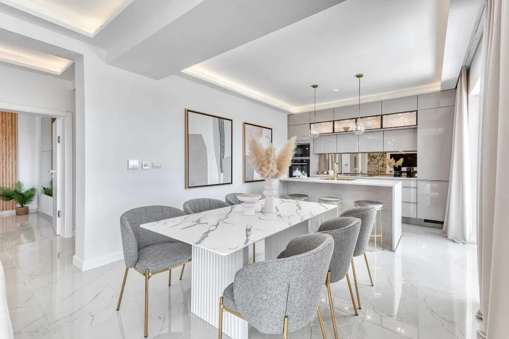 Modern Family Villa with Pool in Mlini