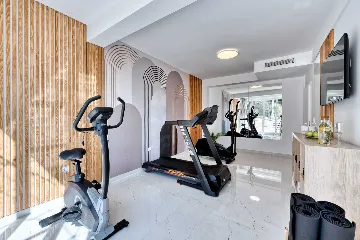 Modern Family Villa with Pool in Mlini