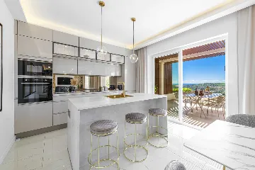 Modern Family Villa with Pool in Mlini