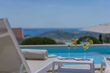 Modern Family Villa with Pool near Mlini