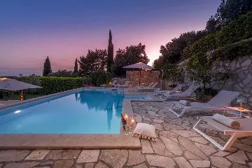 Modern Family Villa with Pool near Mlini
