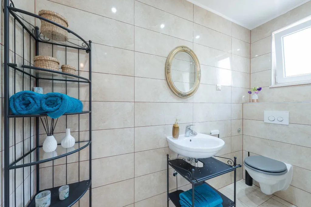 Modern Family Villa with Pool near Mlini