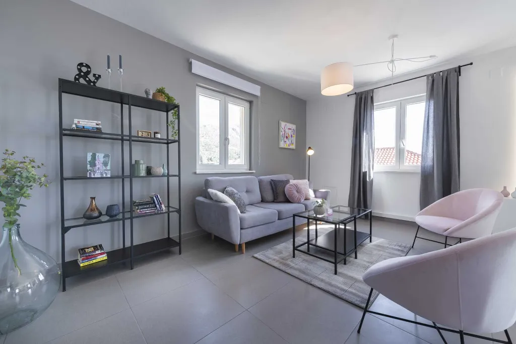 Modern Family Villa with Pool near Mlini