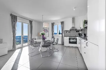 Modern Family Villa with Pool near Mlini