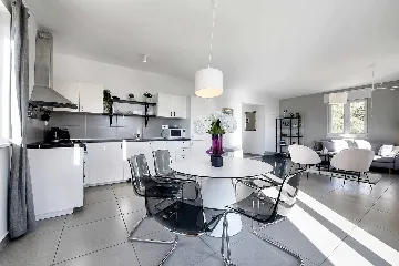 Modern Family Villa with Pool near Mlini