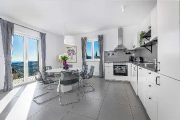 Modern Family Villa with Pool near Mlini