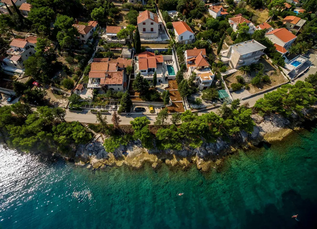 Coastal Villa Retreat with Heated Pool, Splitska