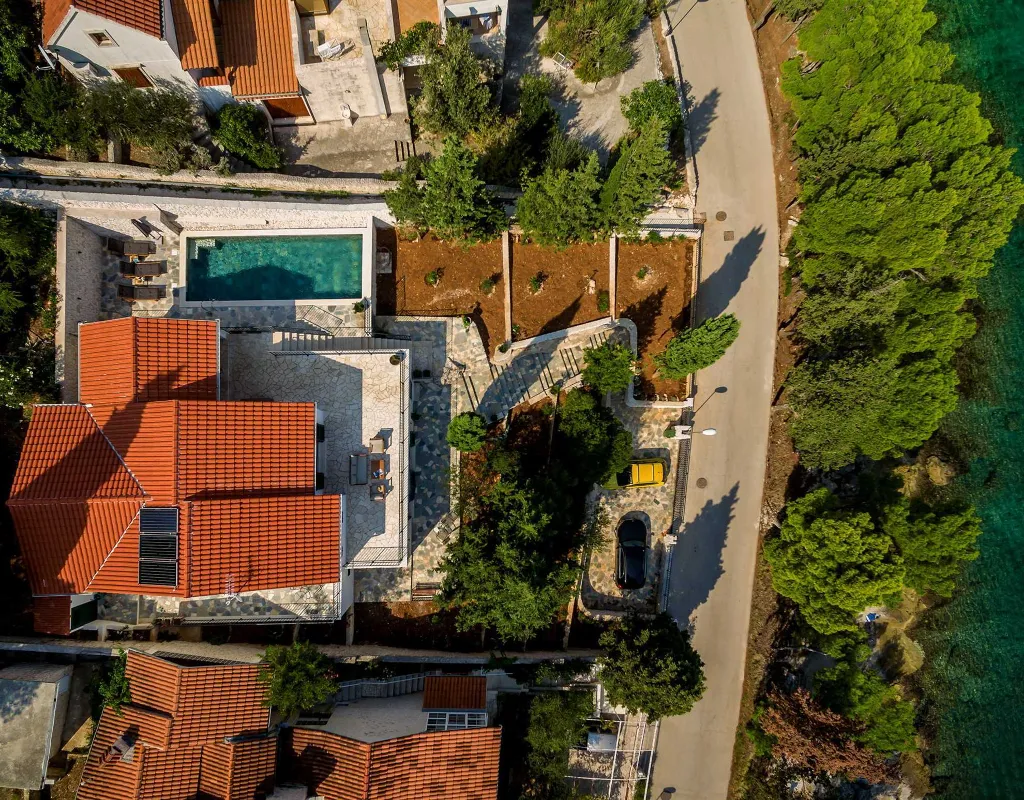 Coastal Villa Retreat with Heated Pool, Splitska