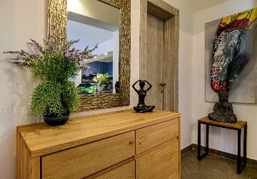 Coastal Villa Retreat with Heated Pool, Splitska