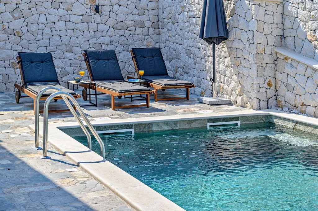 Coastal Villa Retreat with Heated Pool, Splitska