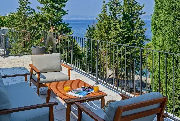 Coastal Villa Retreat with Heated Pool, Splitska