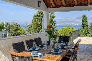 Coastal Villa Retreat with Heated Pool, Splitska