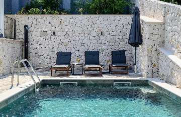 Coastal Villa Retreat with Heated Pool, Splitska