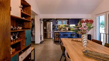 Coastal Villa Retreat with Heated Pool, Splitska