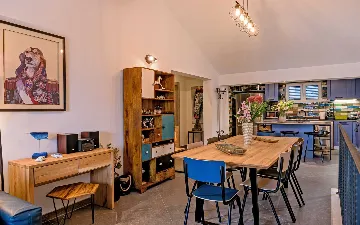 Coastal Villa Retreat with Heated Pool, Splitska