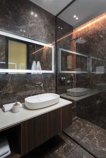 Contemporary 5-Bedroom Villa with Pool in Zaton