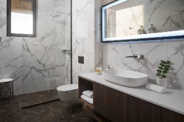 Contemporary 5-Bedroom Villa with Pool in Zaton