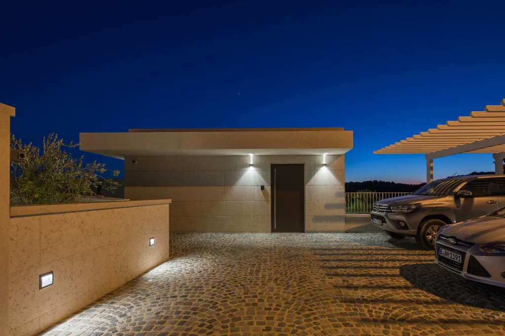 Contemporary 5-Bedroom Villa with Pool in Zaton