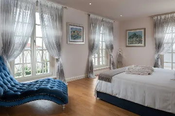 Spacious Designer Villa with Pool in Vabriga