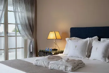 Spacious Designer Villa with Pool in Vabriga